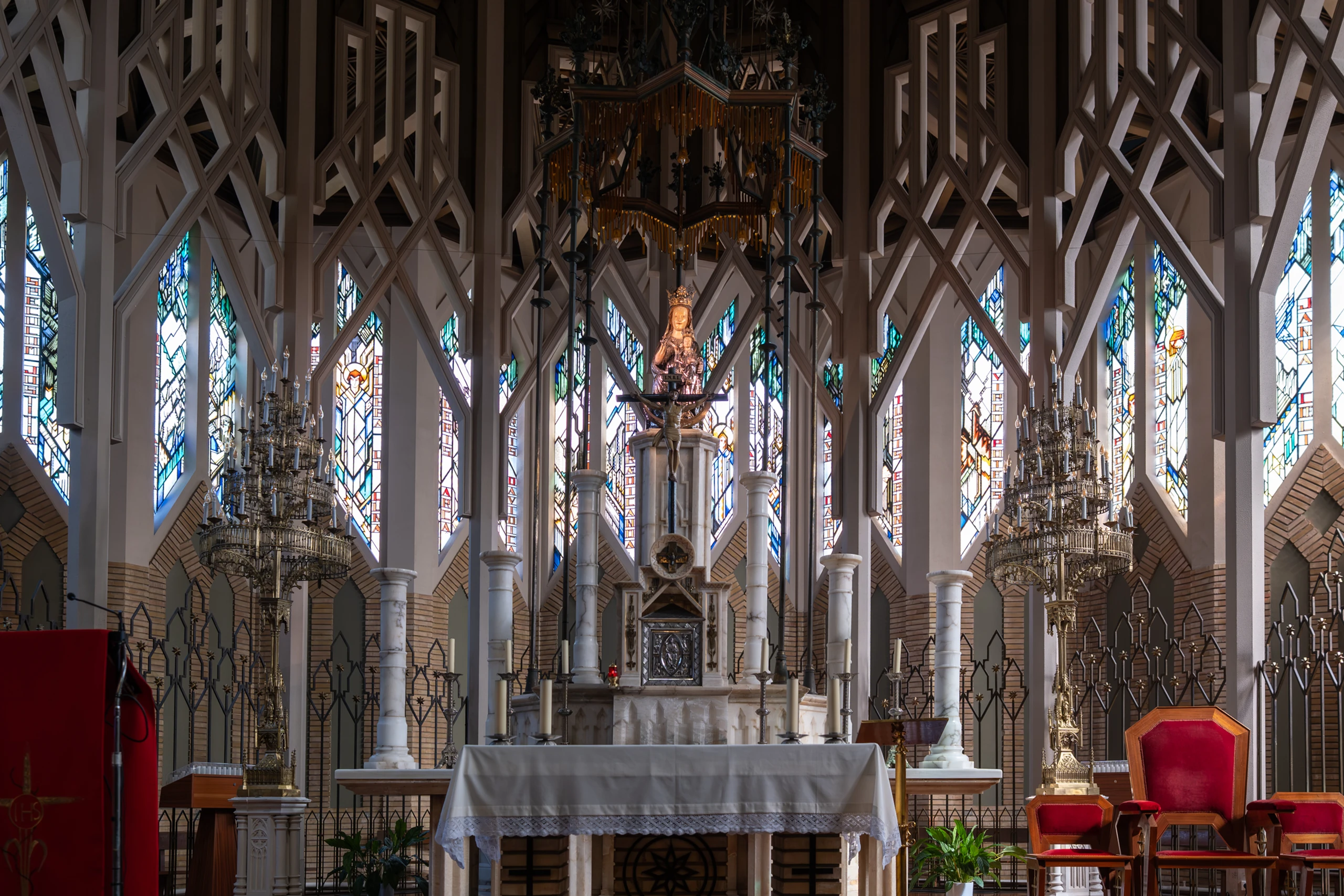 Foto 1 - Bas&iacute;lica de Nuestra Se&ntilde;ora del Puy