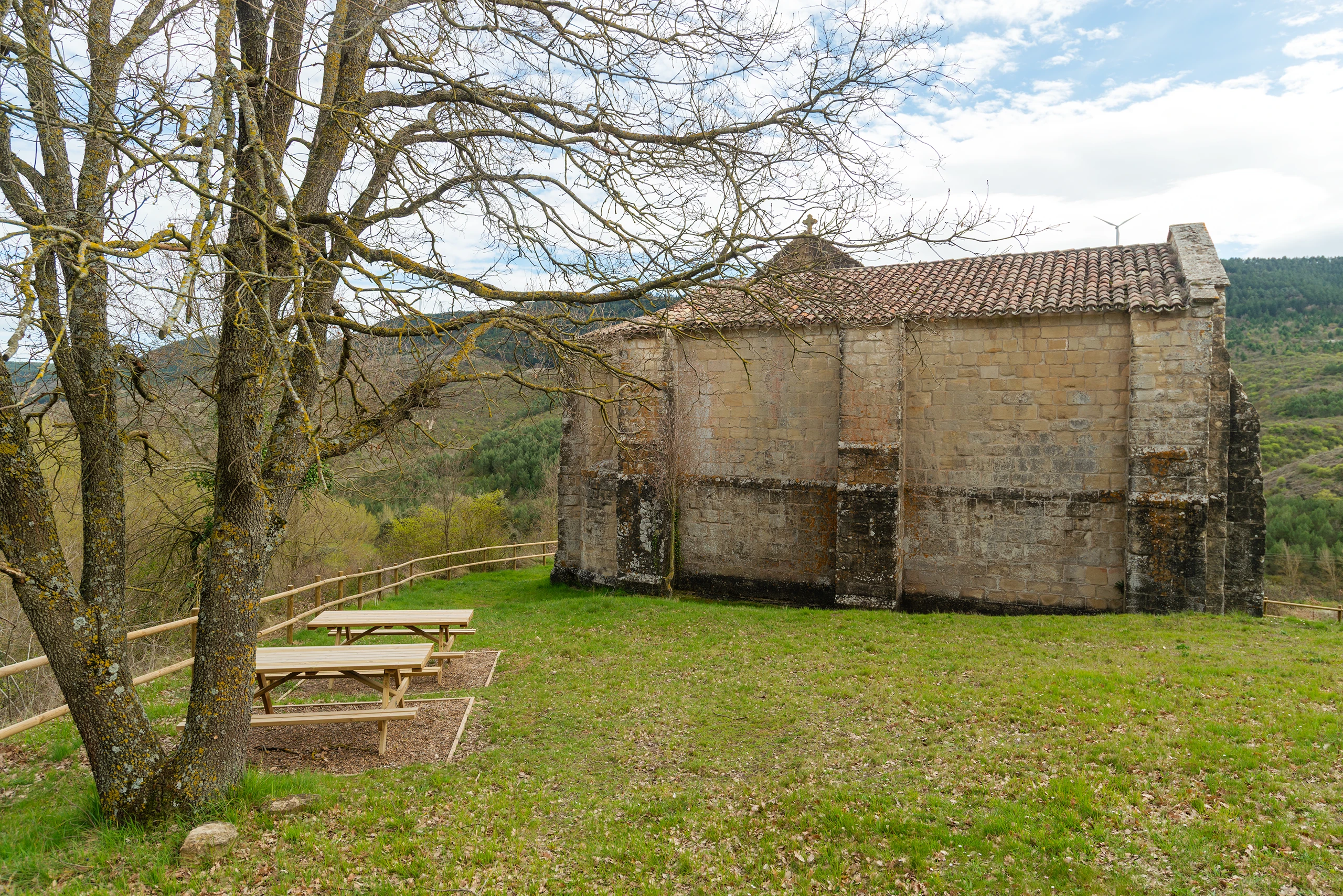Foto 1 - Ermita de San Bartolom&eacute;